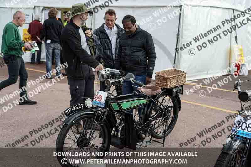 Vintage motorcycle club;eventdigitalimages;no limits trackdays;peter wileman photography;vintage motocycles;vmcc banbury run photographs